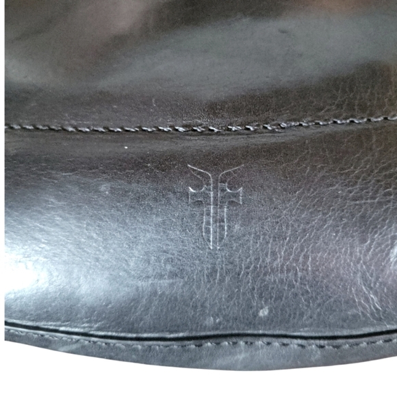 Frye Olivia Black Leather Large Crossbody Bag - Picture 3 of 9